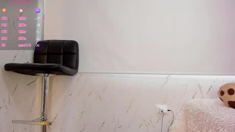 Tell Me Hanna  online show from February 2026 07:08:01 PM