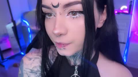 Asya  online show from October 2025 12:26:02 PM