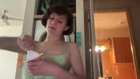 Snapshot of i_love_olive chatting on January 2026 09:02:02 PM Olive online show from January 2026 09:02:02 PM