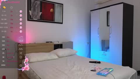 Aysi online show from December 2024 10:15:02 AM