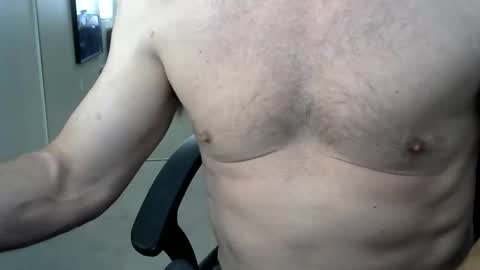 Snapshot of i_was_a_shy_dad chatting on June 2026 09:14:01 PM i_was_a_shy_dad online show from June 2026 09:14:01 PM