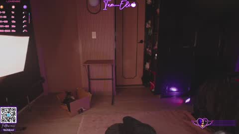 Snapshot of iam_eli chatting on January 2026 01:31:01 AM online show from January 2026 01:31:01 AM