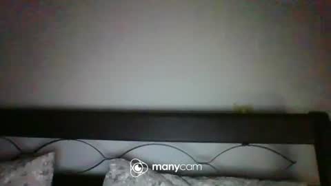 Snapshot of iam_leooo chatting on March 2025 10:35:02 AM juan and roxana online show from March 2025 10:35:02 AM