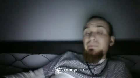 Snapshot of iam_leooo chatting on March 2025 03:20:02 PM juan and roxana online show from March 2025 03:20:02 PM