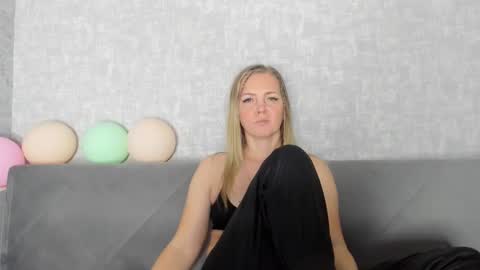 Venus online show from November 2025 03:11:01 PM