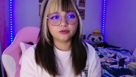 Zoe 3 online show from April 2026 11:18:02 PM