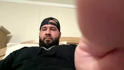 Snapshot of iamb010894 chatting on May 2026 03:25:01 AM iAm BThick1894 online show from May 2026 03:25:01 AM