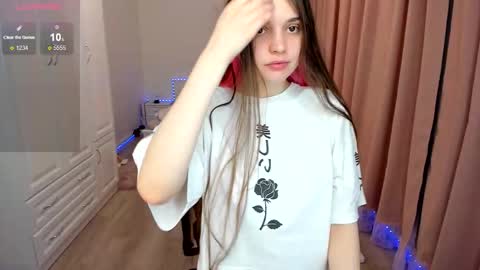 Cassie  STREAMS HERE EVERYDAY online show from November 2025 09:48:02 PM