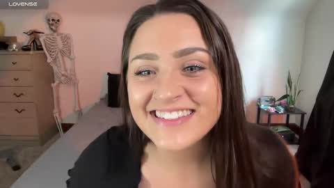 Snapshot of iamcrystalann chatting on January 2025 05:14:01 PM Crystal online show from January 2025 05:14:01 PM