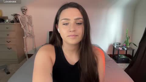 Snapshot of iamcrystalann chatting on January 2025 05:06:01 PM Crystal online show from January 2025 05:06:01 PM