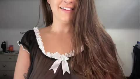 Snapshot of iamcrystalann chatting on November 2025 05:40:01 AM Crystal online show from November 2025 05:40:01 AM