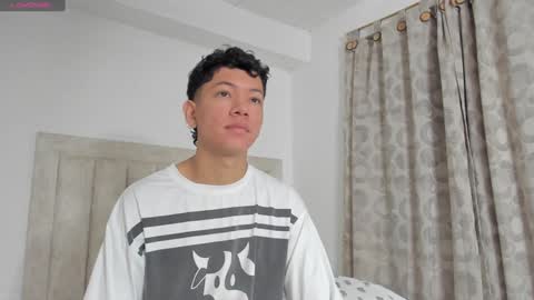 Juliiiiian online show from December 2024 11:09:01 AM