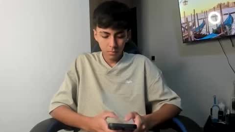 Snapshot of iammaik chatting on May 2026 01:10:02 AM iammaik online show from May 2026 01:10:02 AM