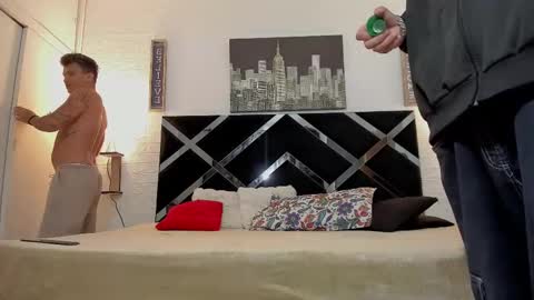 Mariano online show from October 2025 03:29:02 AM