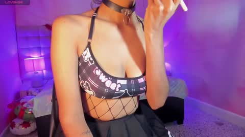 Nayuta online show from December 2024 08:42:02 PM