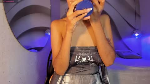 Nayuta online show from January 2025 08:22:02 PM
