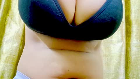 Iamnidhicam online show from May 2026 06:53:01 AM