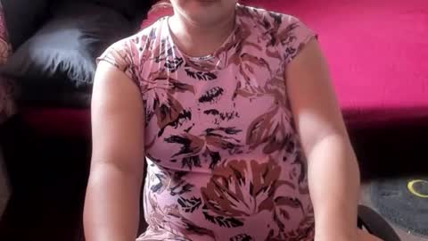 Snapshot of iamsuprememistress chatting on February 2026 07:05:01 AM MADAM MISTRESS ASIANA online show from February 2026 07:05:01 AM