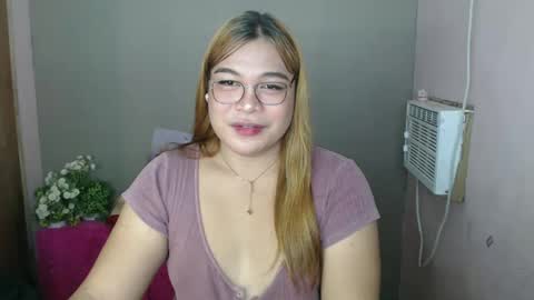 Snapshot of iana_whorexxx chatting on December 2024 05:42:01 PM iana online show from December 2024 05:42:01 PM