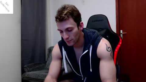 Snapshot of ianandersson27 chatting on February 2025 11:33:02 PM Ian Andersson online show from February 2025 11:33:02 PM