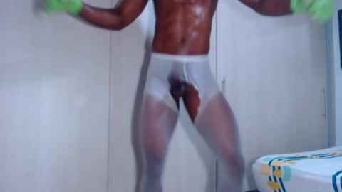 Snapshot of ianrashatxxx chatting on May 2026 10:06:02 PM Ian Rashad online show from May 2026 10:06:02 PM