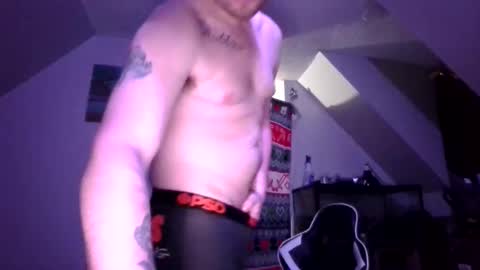 Snapshot of ianrobbins6 chatting on January 2026 12:35:01 AM ianrobbins6 online show from January 2026 12:35:01 AM