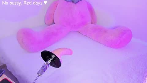Snapshot of ibbiebennett_1 chatting on July 2026 03:33:02 AM Ibbie Bennett online show from July 2026 03:33:02 AM