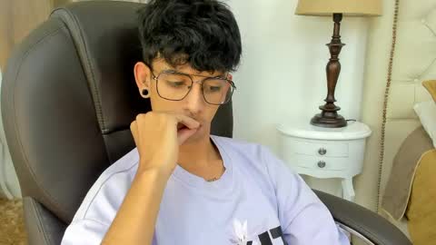 ibratxandy online show from June 2026 06:47:01 PM