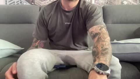 Snapshot of ic987 chatting on December 2025 03:11:01 AM ic987 online show from December 2025 03:11:01 AM