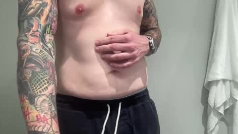 Snapshot of ic987 chatting on December 2025 05:31:02 PM ic987 online show from December 2025 05:31:02 PM