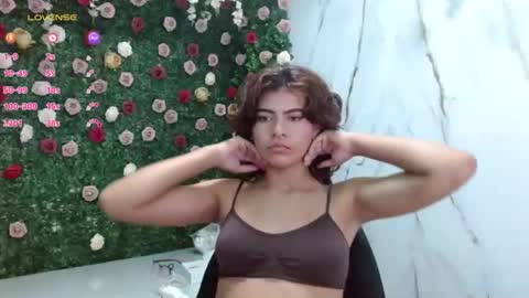 ice_199 online show from November 2025 02:10:01 AM