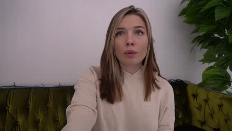 Danielle online show from January 2025 03:34:01 PM