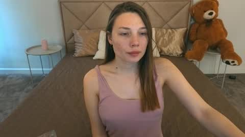 Danielle online show from April 2026 02:04:02 PM