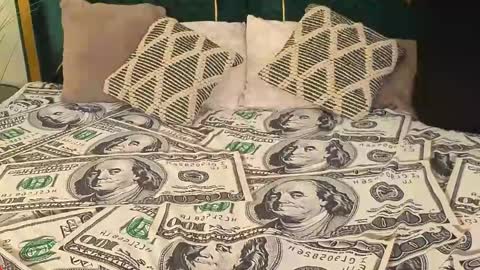 Danielle online show from April 2026 01:01:02 PM