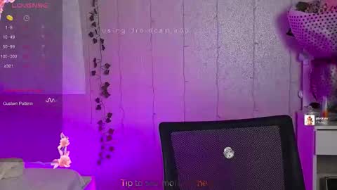 Ksenia online show from March 2026 08:37:01 PM