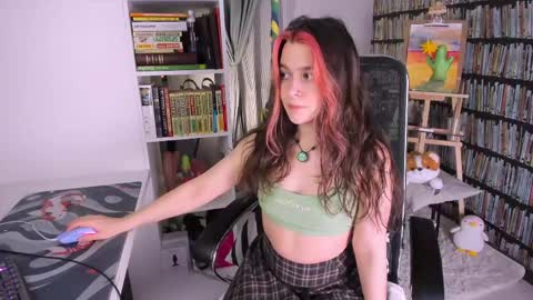 Julia online show from April 2026 08:31:01 PM