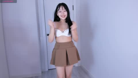 Hitomi   online show from January 2025 08:14:01 AM