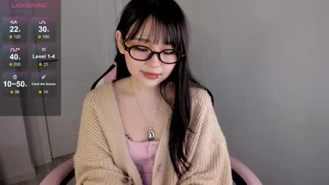 Hitomi   online show from September 2025 05:05:02 PM