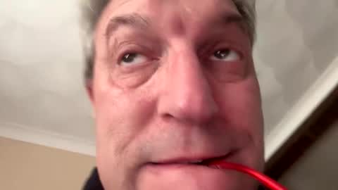 icums4u online show from October 2025 03:33:02 PM