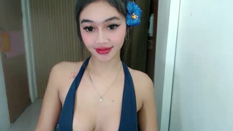 icy_19 online show from February 2026 06:37:02 PM