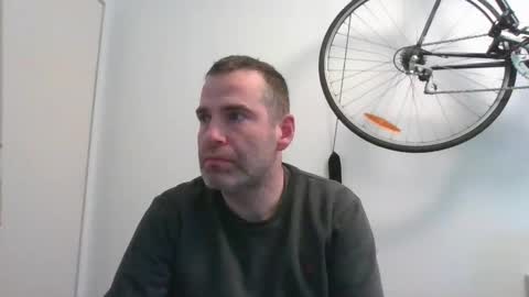 idontknowwhy1 online show from February 2025 07:45:02 AM