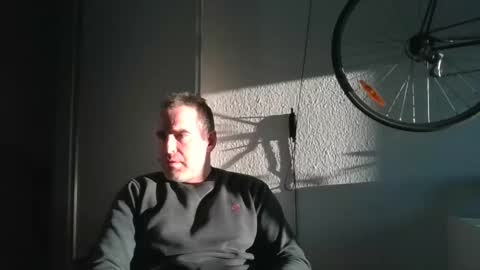 idontknowwhy1 online show from November 2025 07:30:02 AM