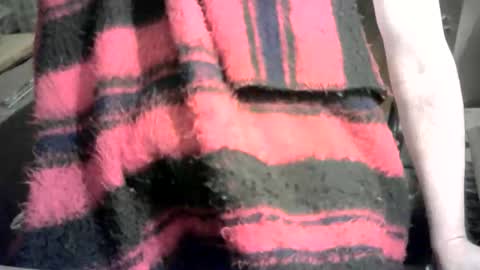 Snapshot of ignoredlittlestloser chatting on December 2024 05:16:02 AM ignoredlittlestloser online show from December 2024 05:16:02 AM