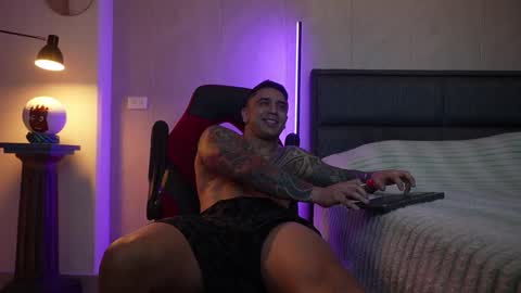 Snapshot of igor_scott chatting on October 2025 02:12:01 AM Igor scott online show from October 2025 02:12:01 AM