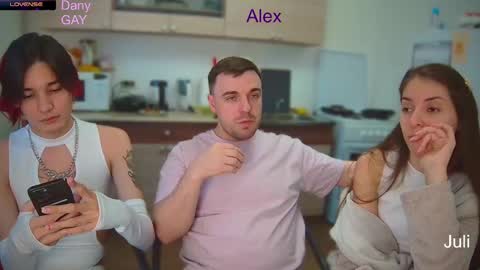 Julia and Mira online show from December 2024 11:27:01 AM