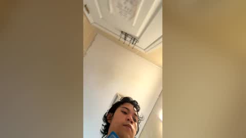 ikaikagora00 online show from April 2026 04:35:01 PM