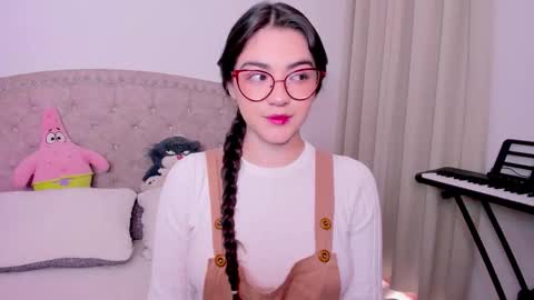 Snapshot of iki_mei chatting on September 2025 04:00:01 PM Maria online show from September 2025 04:00:01 PM