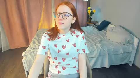 Ilana online show from April 2026 07:42:02 PM