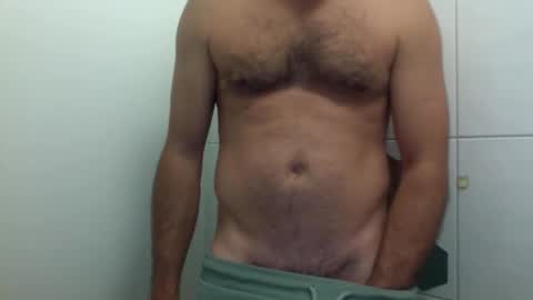 Snapshot of ilcaponero chatting on June 2026 09:37:01 PM ilcaponero online show from June 2026 09:37:01 PM