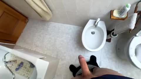 Snapshot of ilconte81 chatting on December 2024 01:45:02 PM ilconte81 online show from December 2024 01:45:02 PM